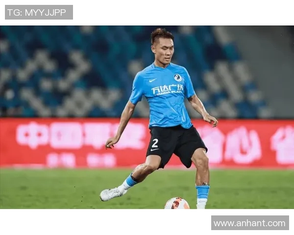 林隆昌精彩破门助力大连英博迎来胜利时刻展现球队强大实力