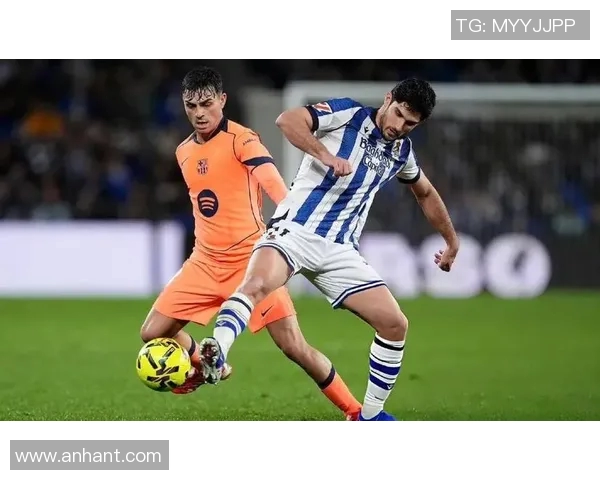 巴萨遭遇两连败赛季开门黑，球迷质疑主帅战术能力引发不安情绪