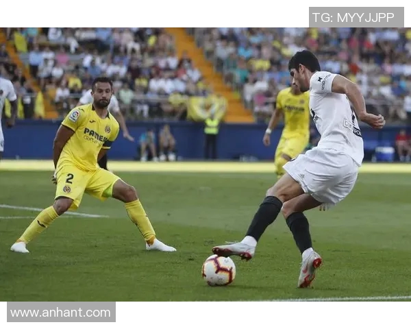 比利亚雷尔主场1-0小胜赫塔菲：一场经典的西甲防守战