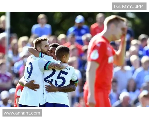 沙尔克04客场逆袭美因茨惨遭巴西新援绝杀